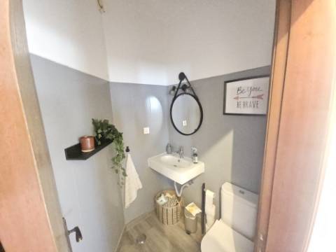 Moradia T4 com jardim e garagem na Silveira Torres Vedras