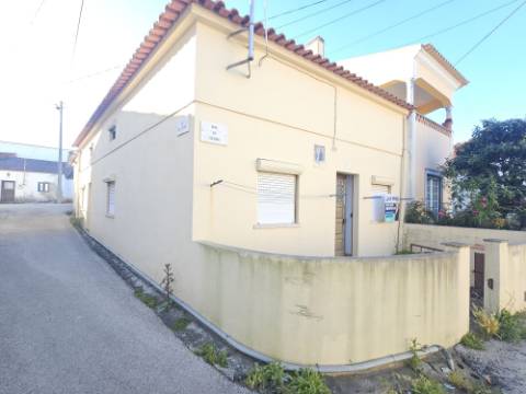 Moradia T2+2 Ramalhal Torres Vedras