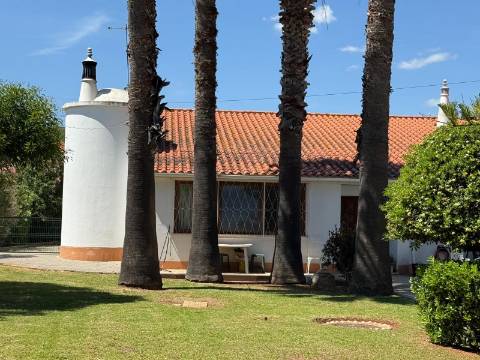 MORADIA T8 PARA VENDA