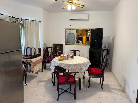 MORADIA T8 PARA VENDA