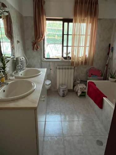 MORADIA T8 PARA VENDA