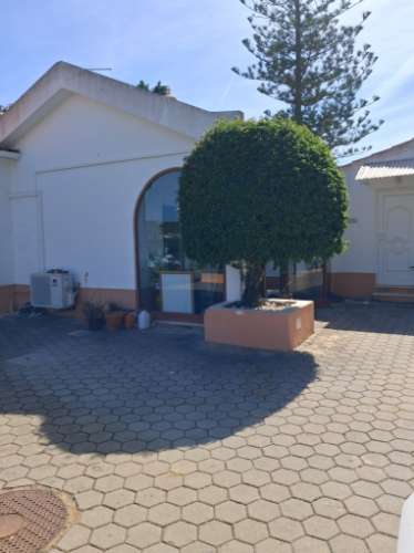 MORADIA T8 PARA VENDA