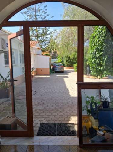 MORADIA T8 PARA VENDA