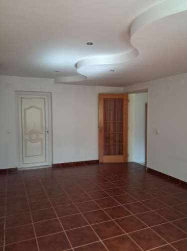 MORADIA T8 PARA VENDA