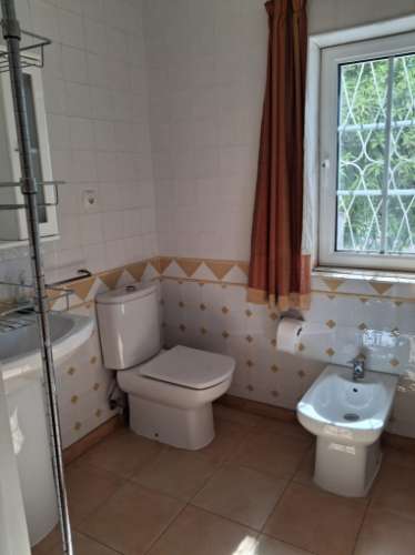 MORADIA T8 PARA VENDA