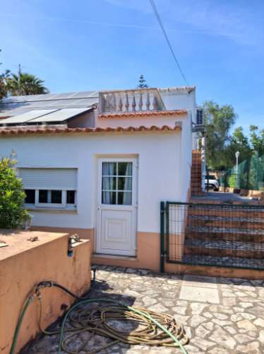 MORADIA T8 PARA VENDA