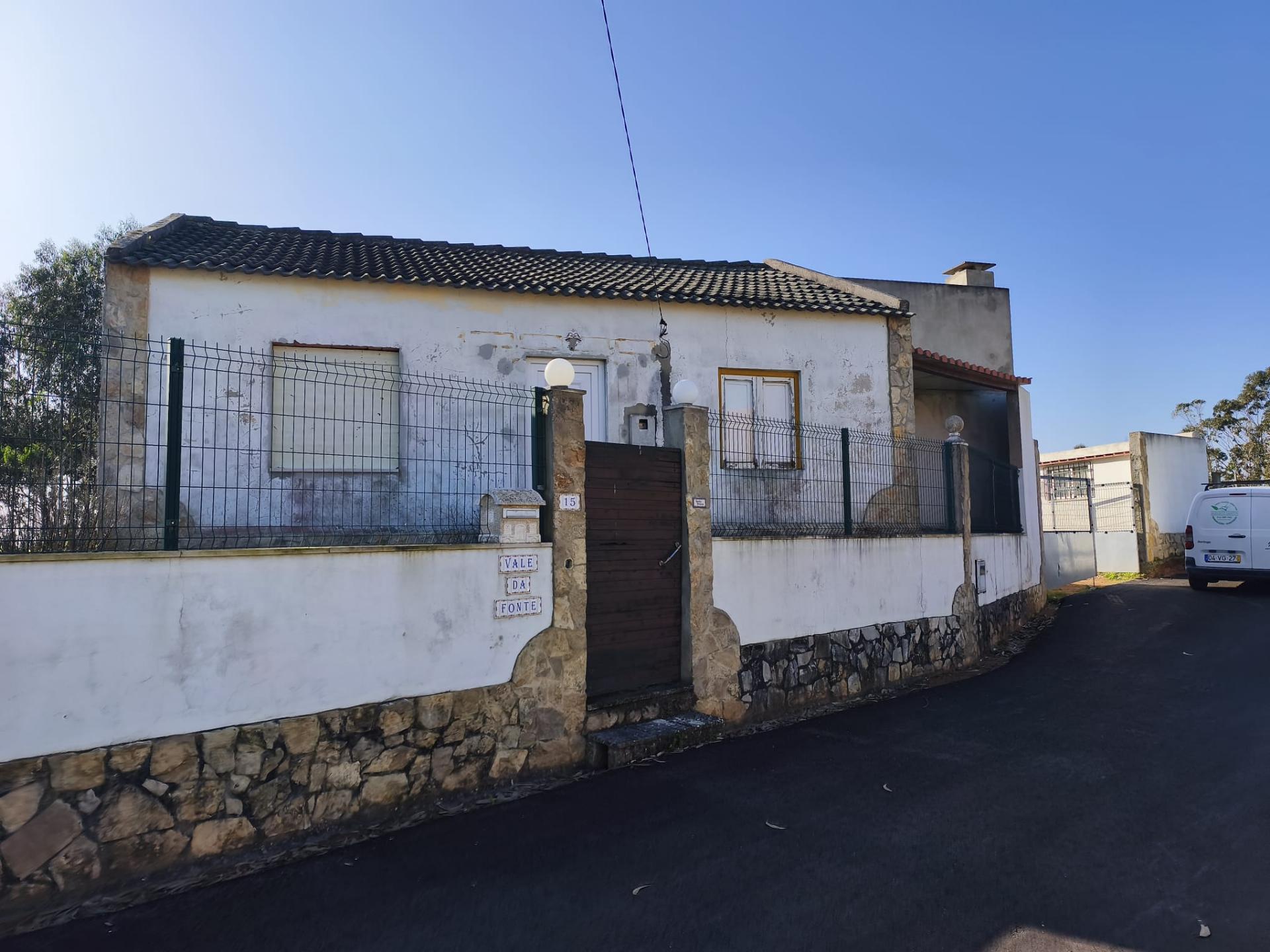 Moradia térrea para restauro