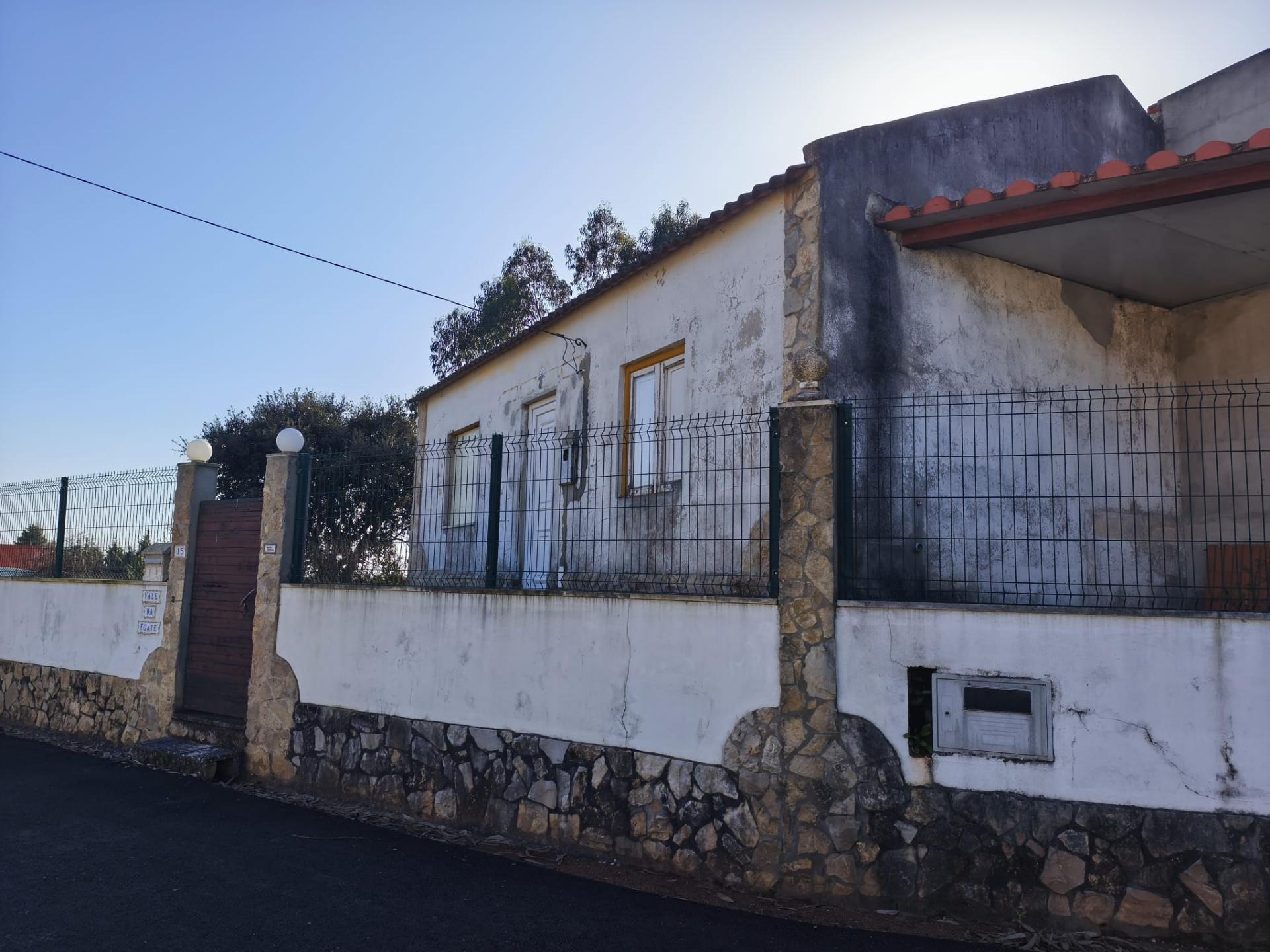 Moradia térrea para restauro