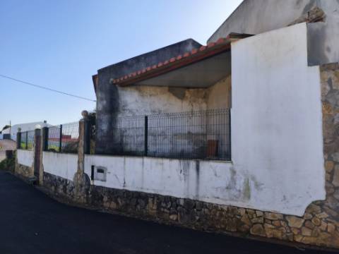 Moradia térrea para restauro