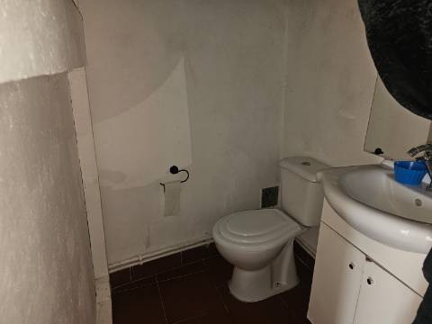 Duas casas Arrecadação Barro Torres Vedras
