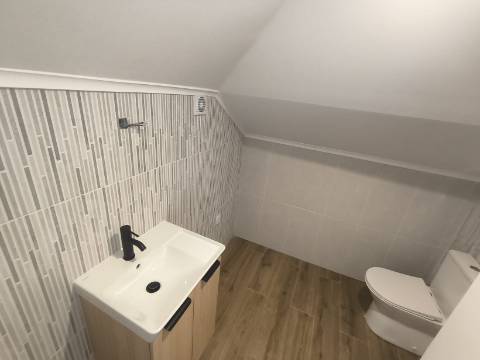 Moradia T3 com suíte e logradouro