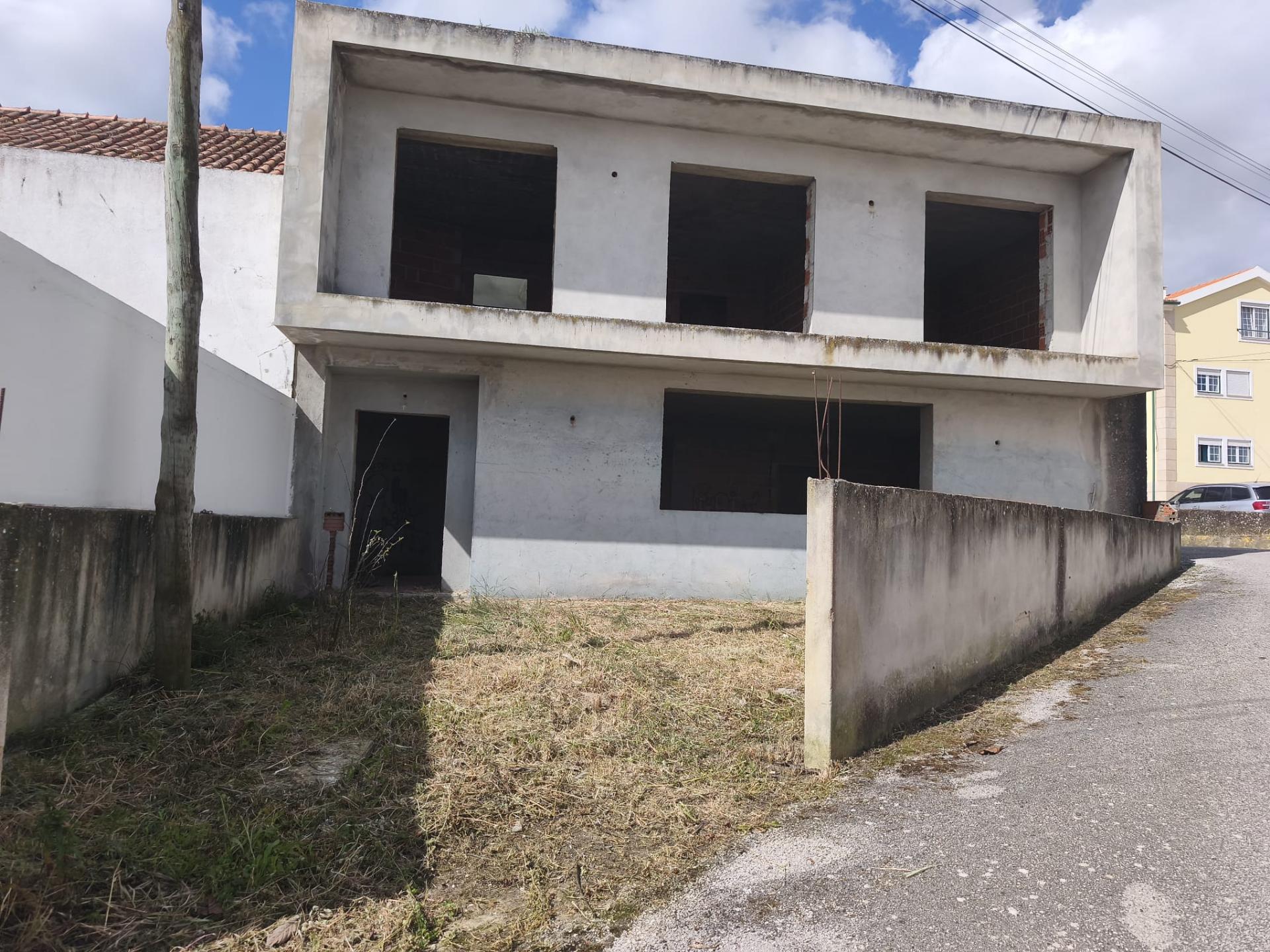 Moradia T3 em construção
