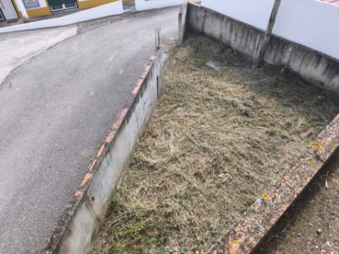Moradia T3 em construção