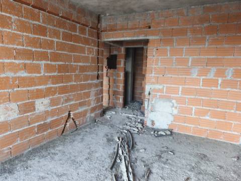 Moradia T3 em construção