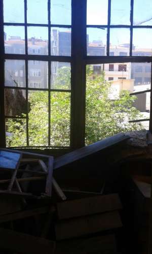 Predio c projecto aprovado p apartamentos e loja