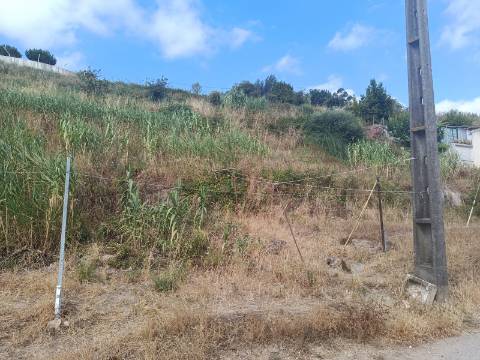 Terreno Urbano em zona privilegiada de Torres Vedras
