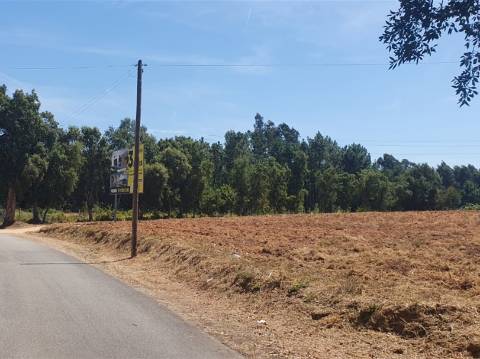 Terreno para construção de moradia térrea
