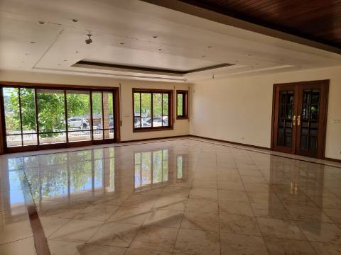 Moradia T5 no centro da cidade de Águeda