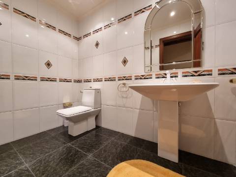 Moradia T5 no centro da cidade de Águeda