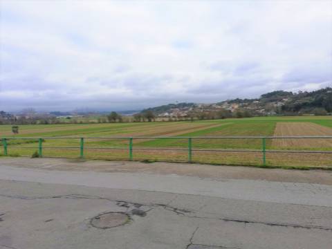 Terreno construção moradia