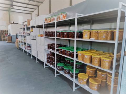 Trespasse de negócio de bebidas e café.