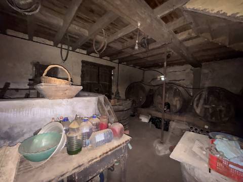 Moradia em Aguada de Baixo