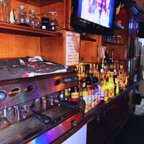 Bar equipado em Salvaterra de Magos