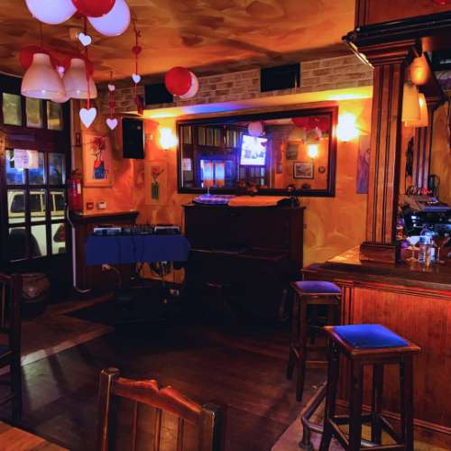 Bar equipado em Salvaterra de Magos