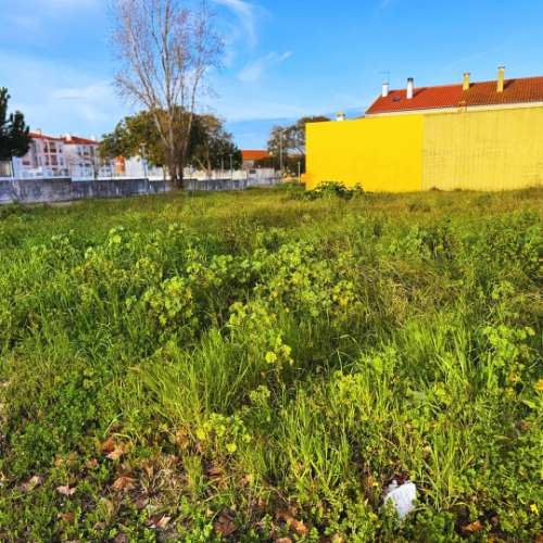 Terreno Urbano em Almeirim