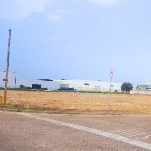 Terreno na zona industrial de Almeirim