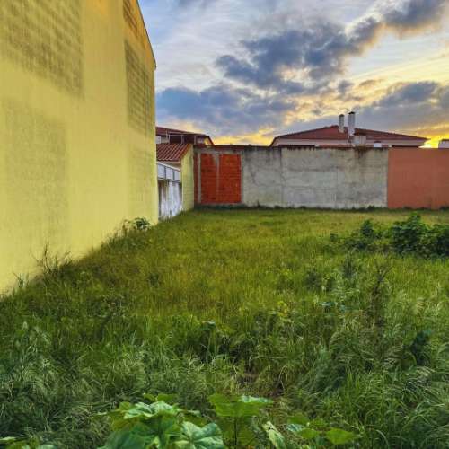 Terreno urbano em Almeirim