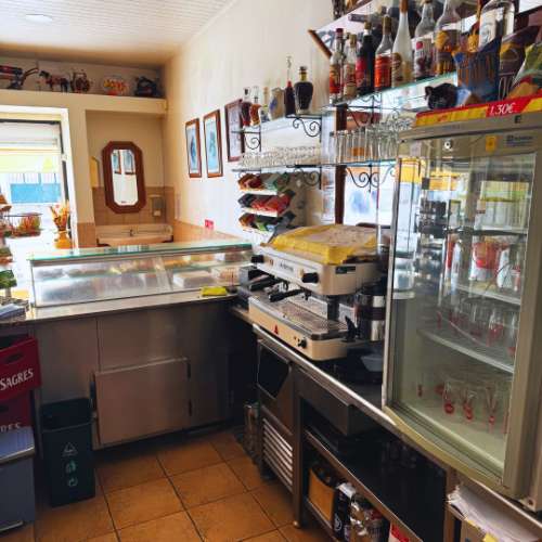 Café - Snack Bar em Alpiarça