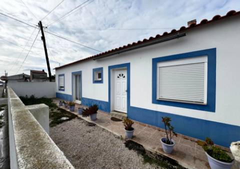 Moradia T2 em Benfica do Ribatejo