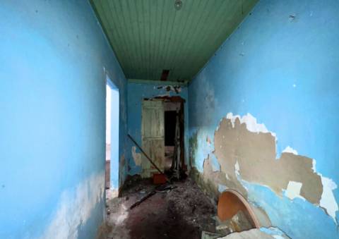 Moradia para restauro em Glória do Ribatejo