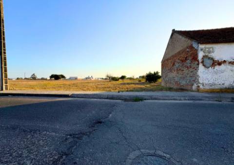Terreno Urbano em Alpiarça