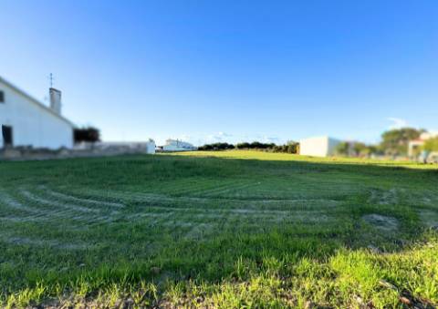 Terreno urbanizável em Fazendas de Almeirim