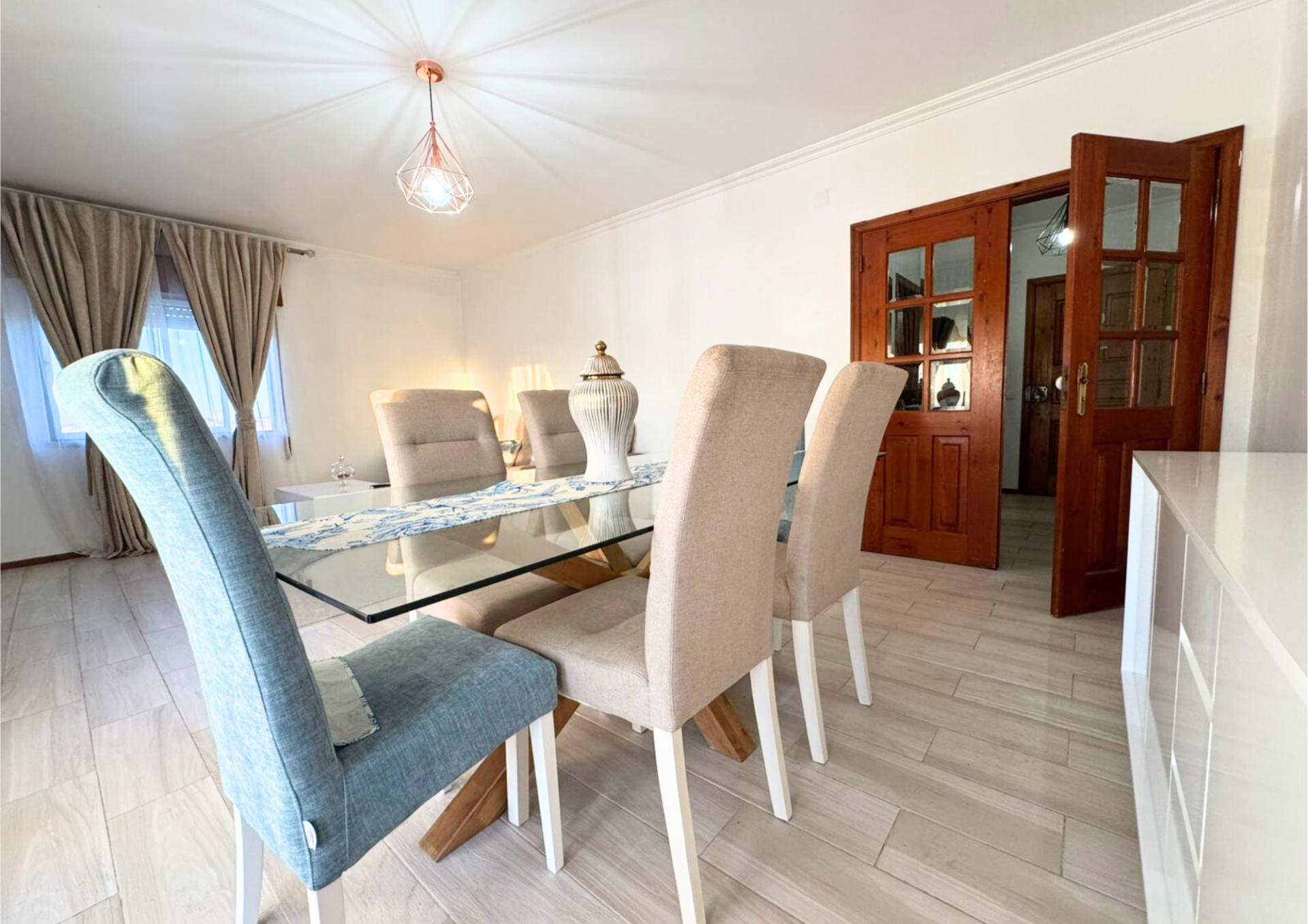 Apartamento T4 em Alpiarça