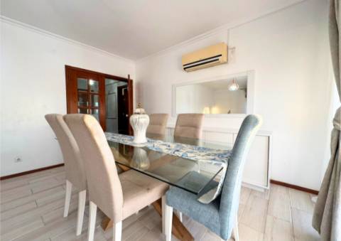 Apartamento T4 em Alpiarça