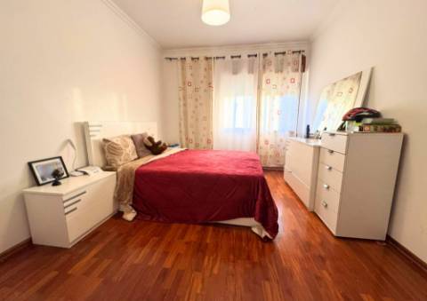 Apartamento T4 em Alpiarça