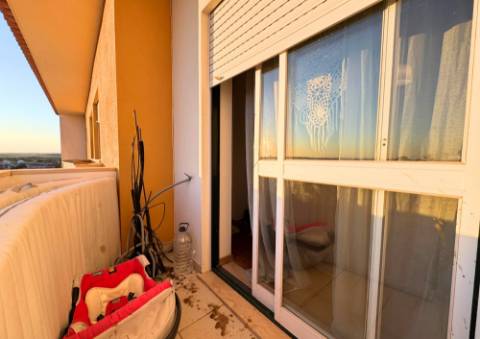 Apartamento T4 em Alpiarça