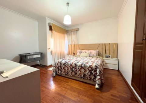 Apartamento T4 em Alpiarça