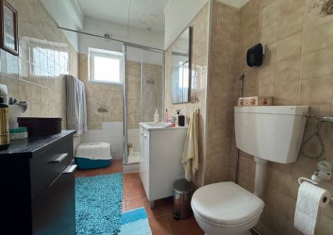 Apartamento T2 (rés do chão) em Almeirim