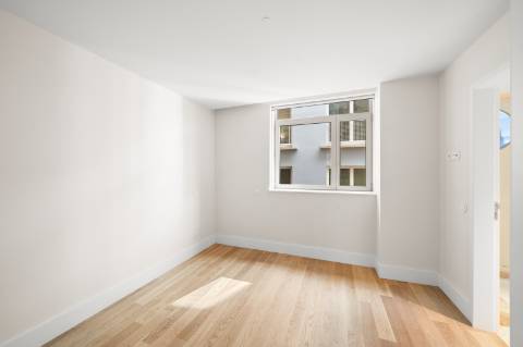 Apartamento T3 em Prédio de Requinte no Porto!