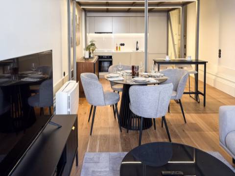 Apartamento T0 com Mezanino, Porto