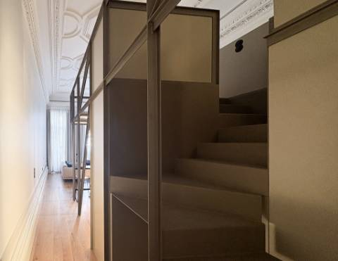 Apartamento T0 com Mezanino, Porto