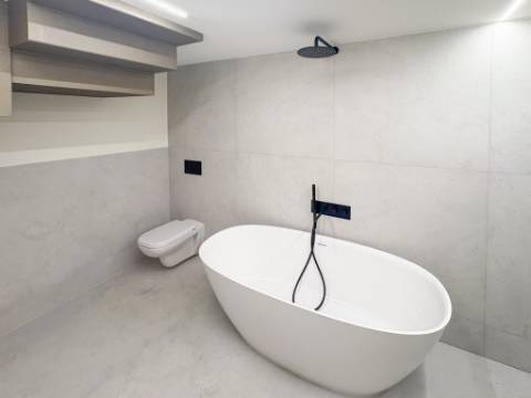 Apartamento T0 com Mezanino, Porto