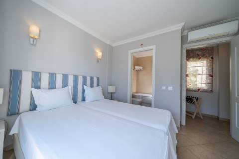 Moradia T2 em Resort de Luxo no Algarve!!