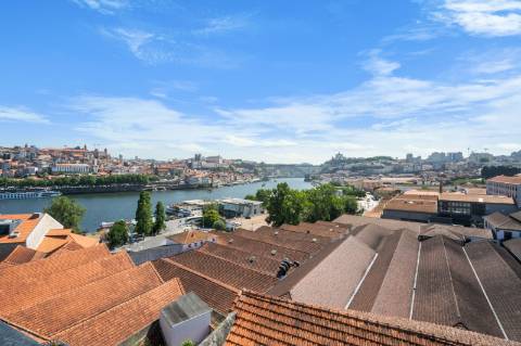 Apartamento T2 premium com vista para o rio Douro!