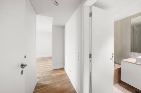 Apartamento T3 em Prédio de Requinte no Porto!