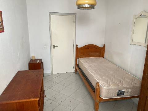 Prédio Residencial em Quarteira